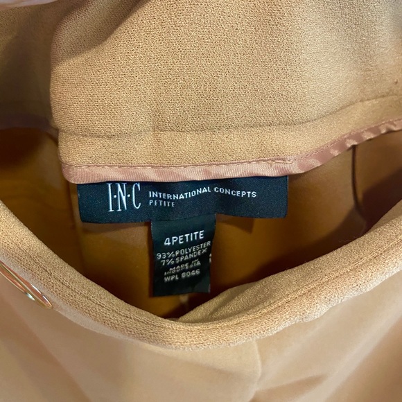 NWOT Inc With Leg Pleated Pants Size 4 - Picture 3 of 7